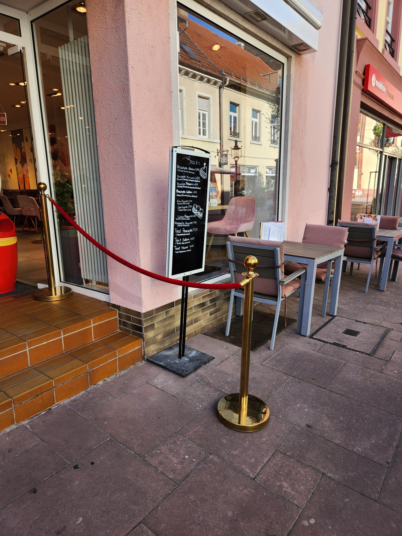 EisCafe in Mitte City EisCafe in Mitte City