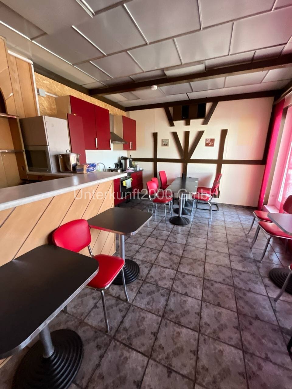 Unterkunft für bis zu 25 Personen / ab 15,- p.P. Unterkunft für bis zu 25 Personen / ab 15,- p.P.