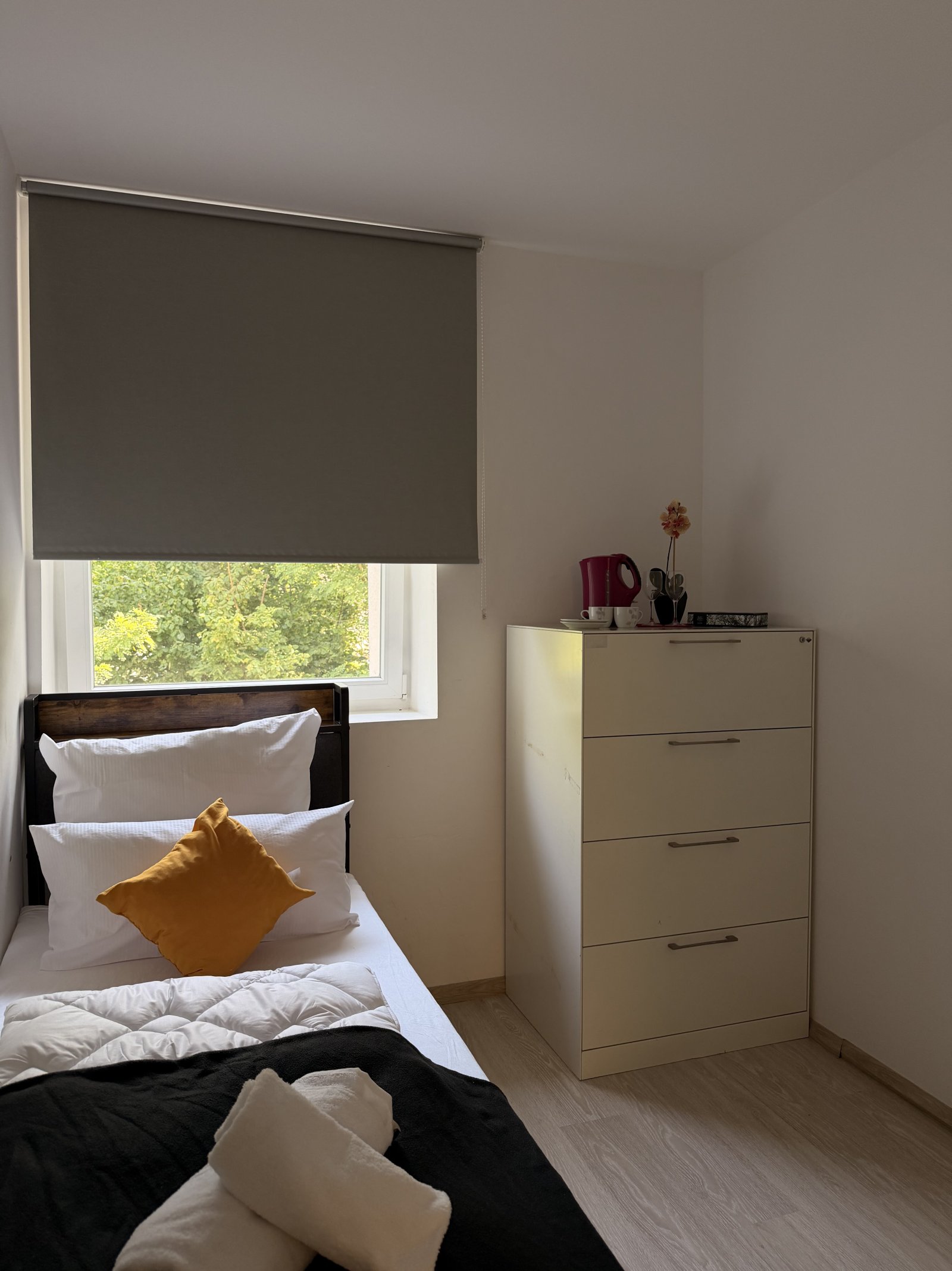 WG Zimmer ab sofort in Ettlingen WG Zimmer ab sofort in Ettlingen